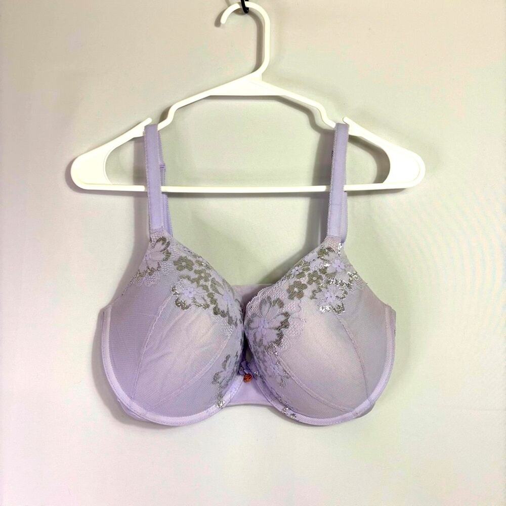 Victoria's Secret Purple Padded Lace Underwire Bra Size 34A LL0730